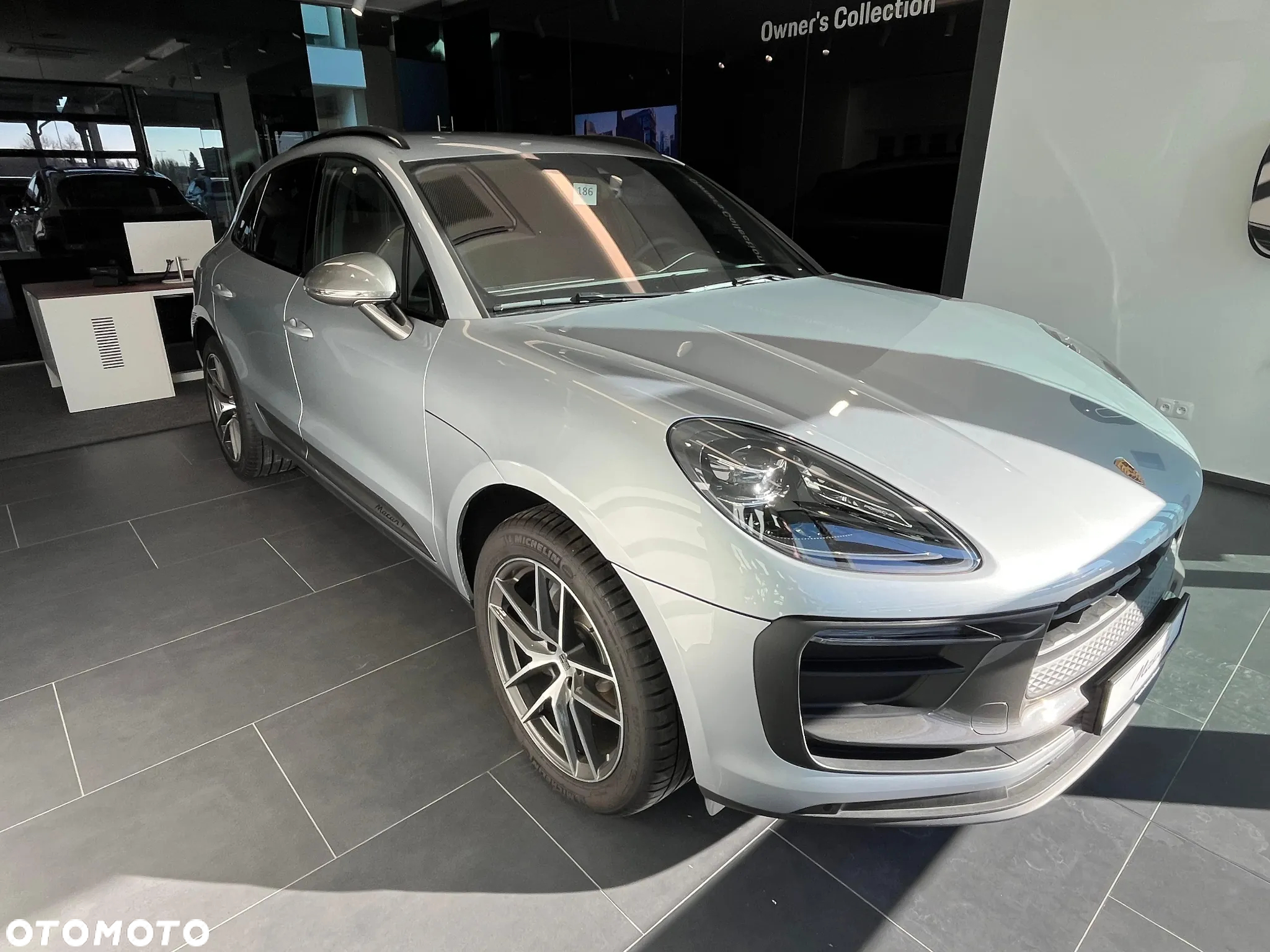 Porsche Macan T - 2