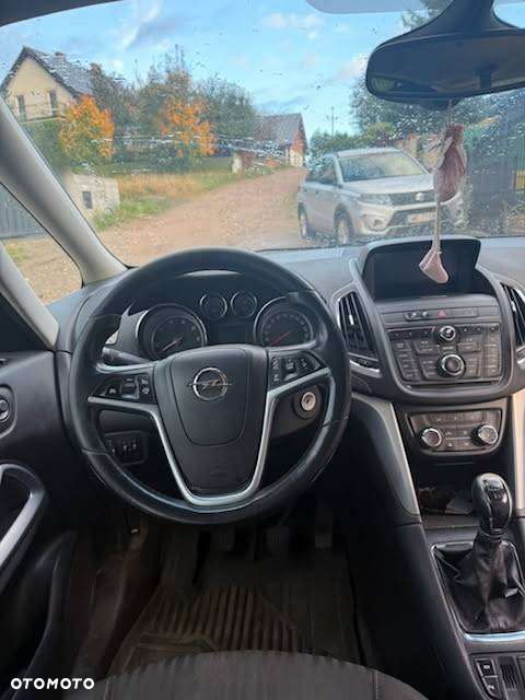Opel Zafira 2013 photo 4