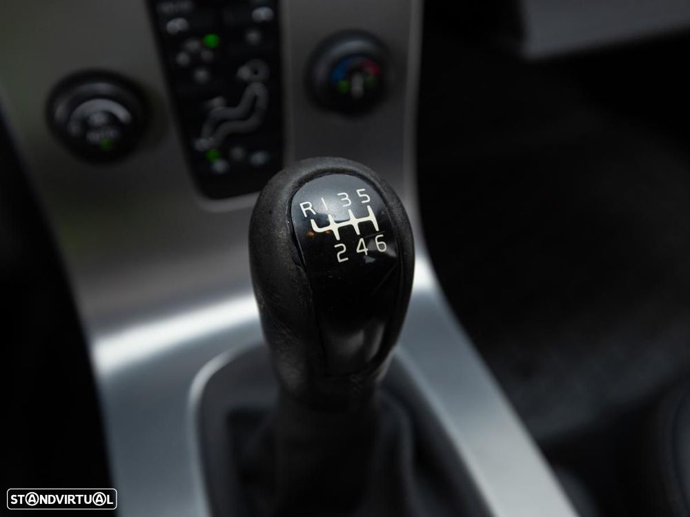 Volvo V50 — fotografia 16