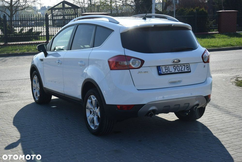 Ford Kuga 2.0 TDCi 4x4 Titanium - 10