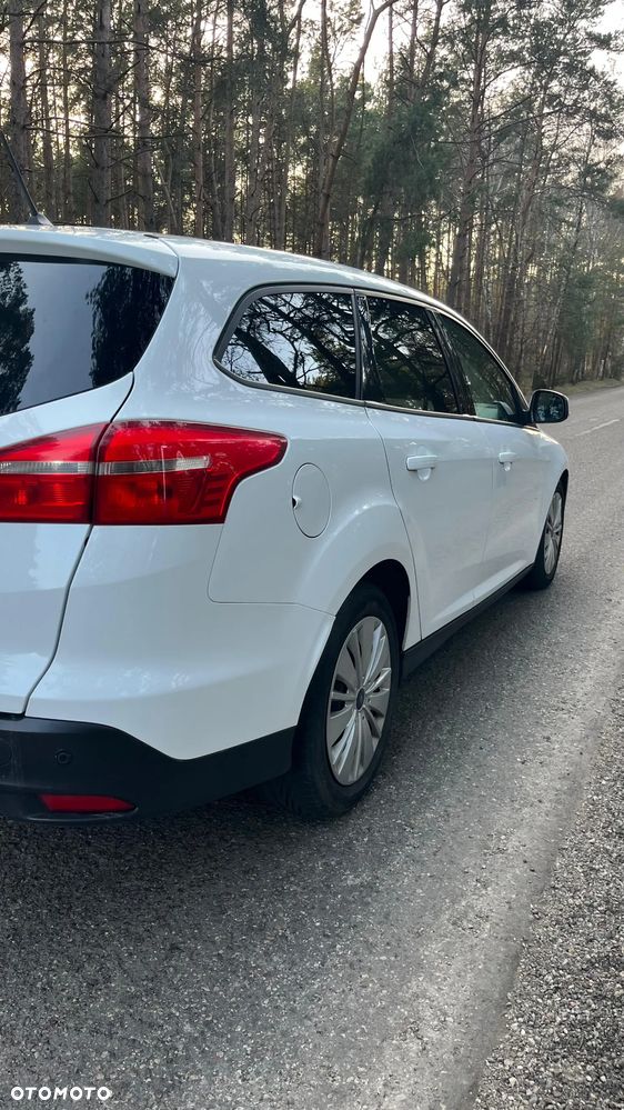 Ford Focus 1.5 TDCi SYNC Edition ASS PowerShift - 8