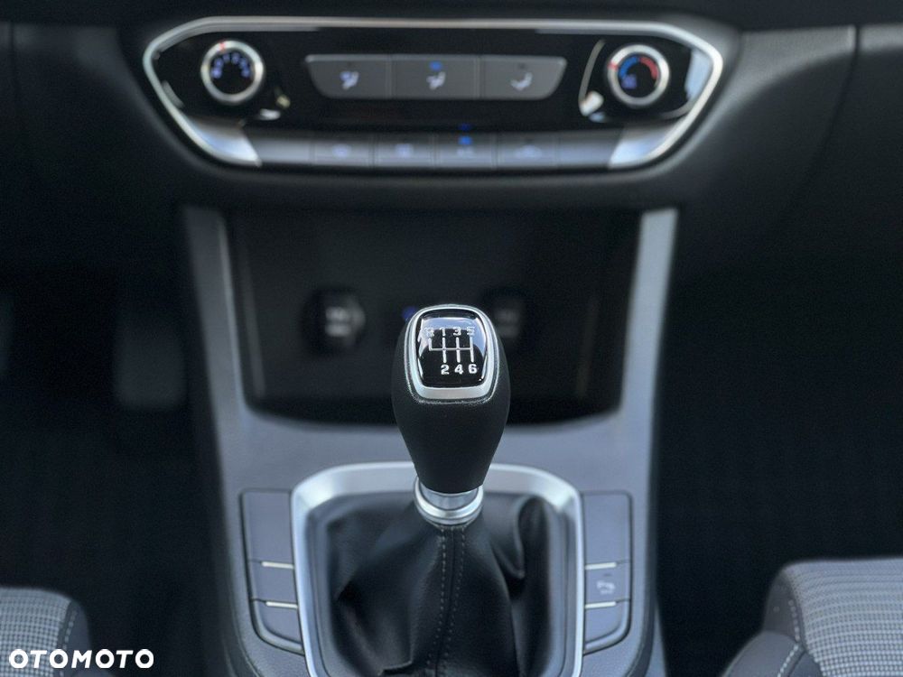 Hyundai i30 1.0 T-GDI Modern - 18