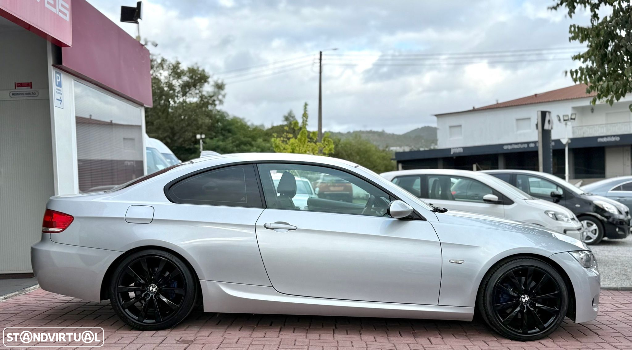 BMW 320 d Coupe - 13
