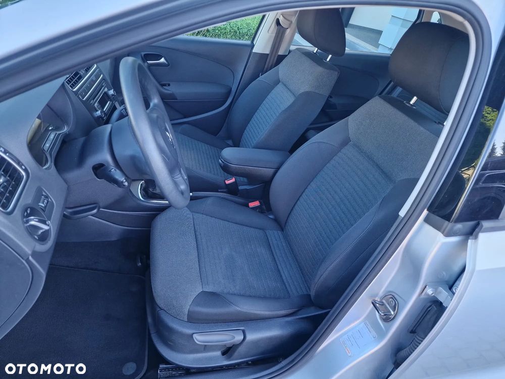Volkswagen Polo - 18
