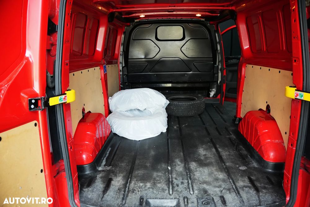 Ford TRANSIT CUSTOM - 7
