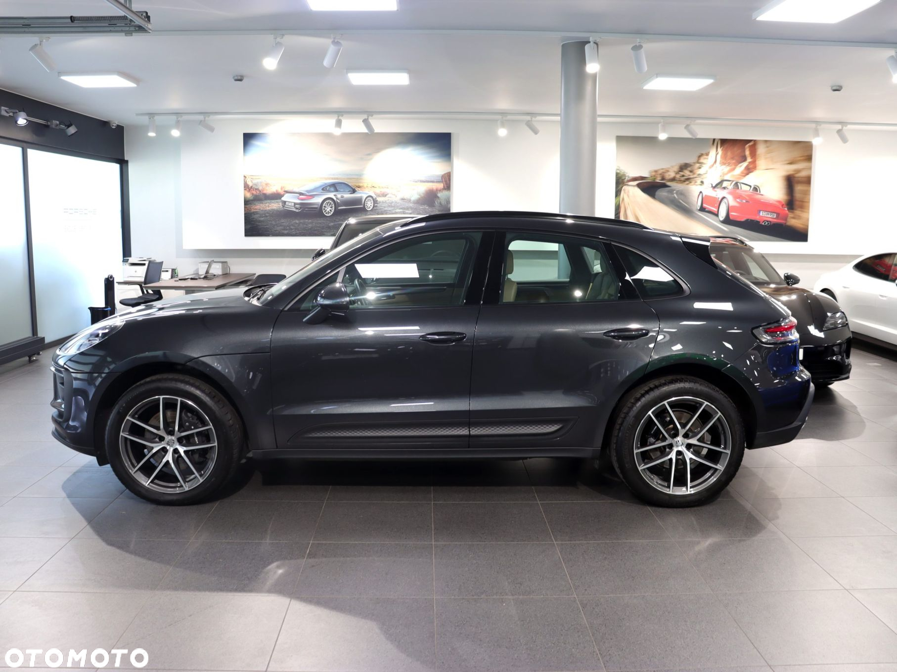 Porsche Macan - 2