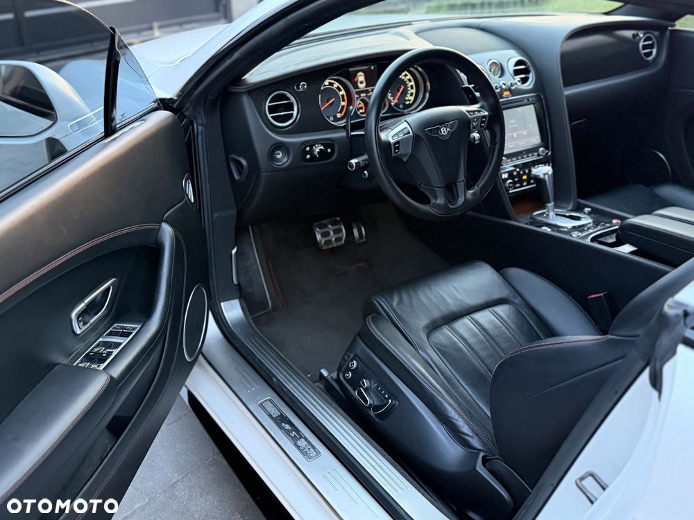 Bentley Continental GT - 8