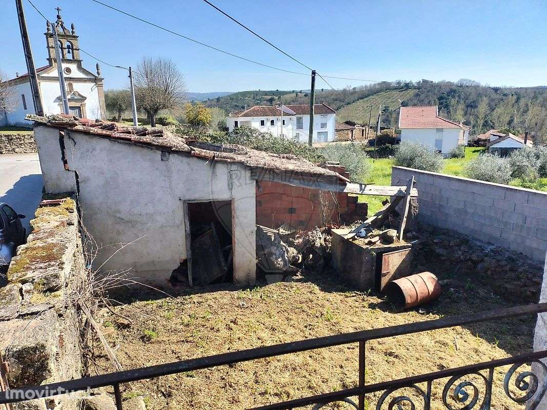 Moradia T2 para venda - Grande imagem: 3/12