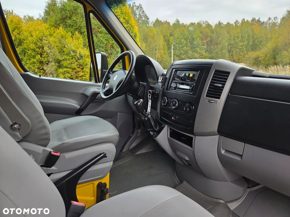 Volkswagen Crafter - 26