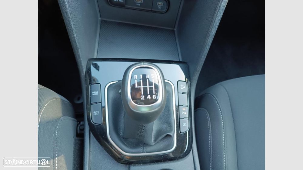 Kia Sportage 1.6 T-GDI Drive - 16