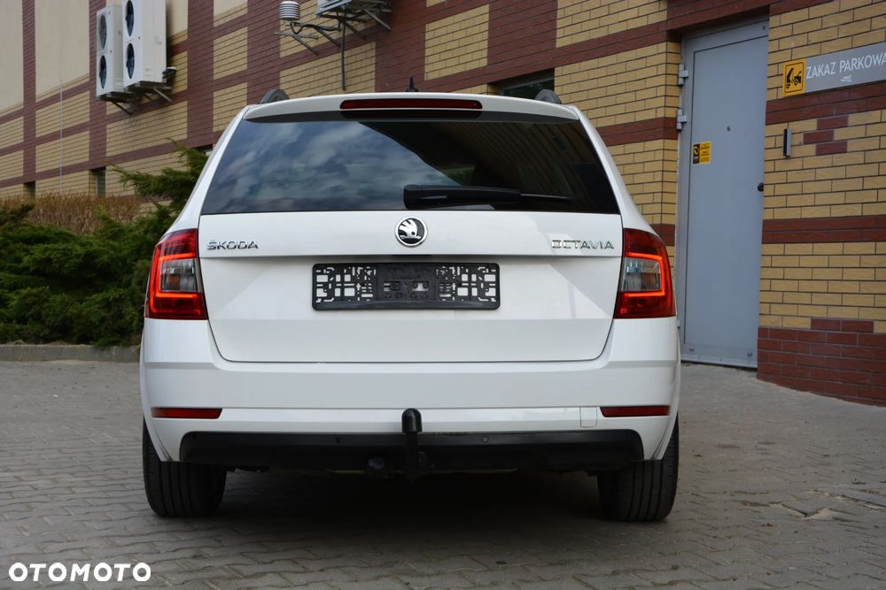 Skoda Octavia 1.6 TDI Premium Edition - 30