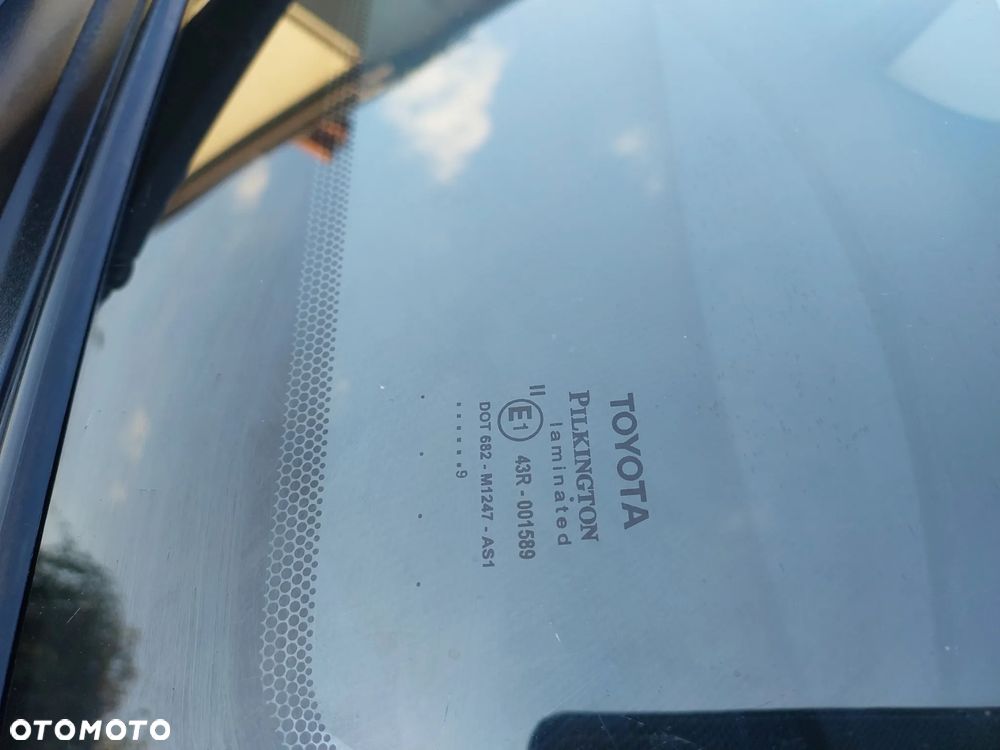 Toyota Yaris - 16