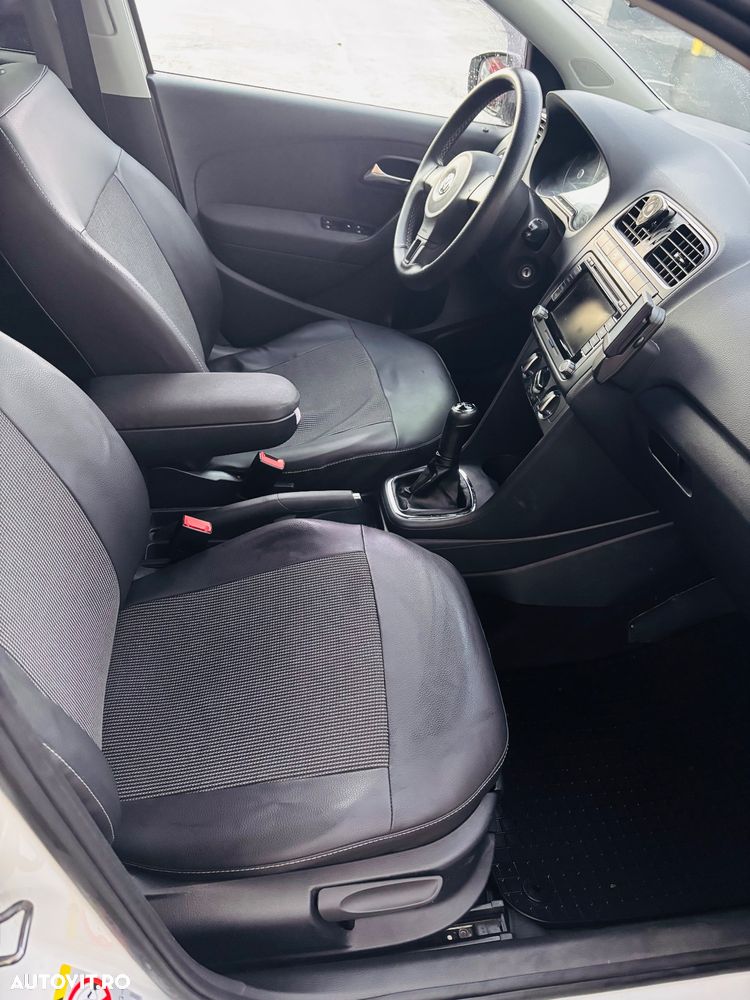 Volkswagen Polo - 4