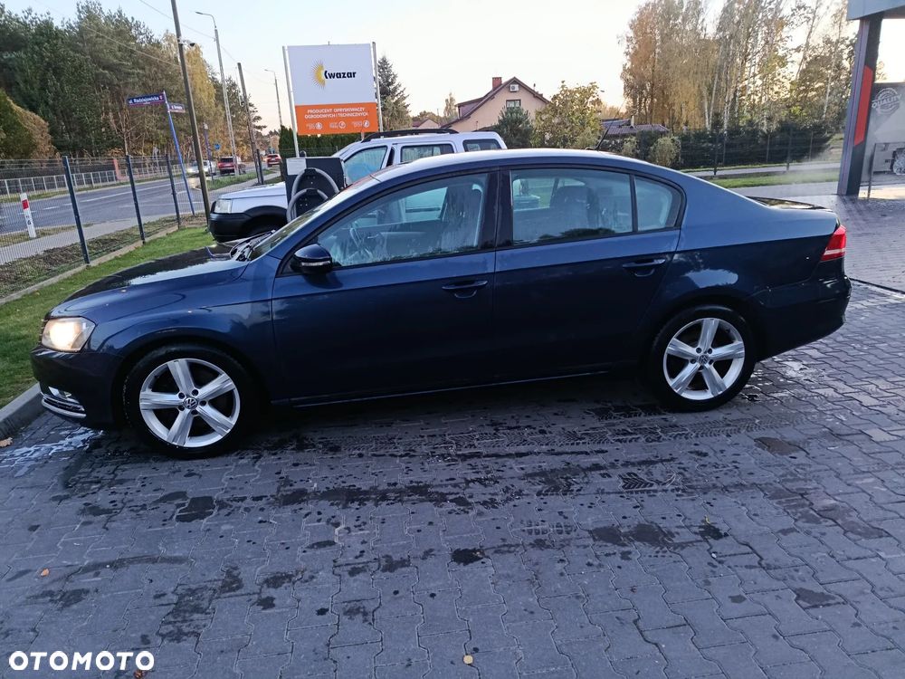 Volkswagen Passat 1.8 TSI Comfortline - 2