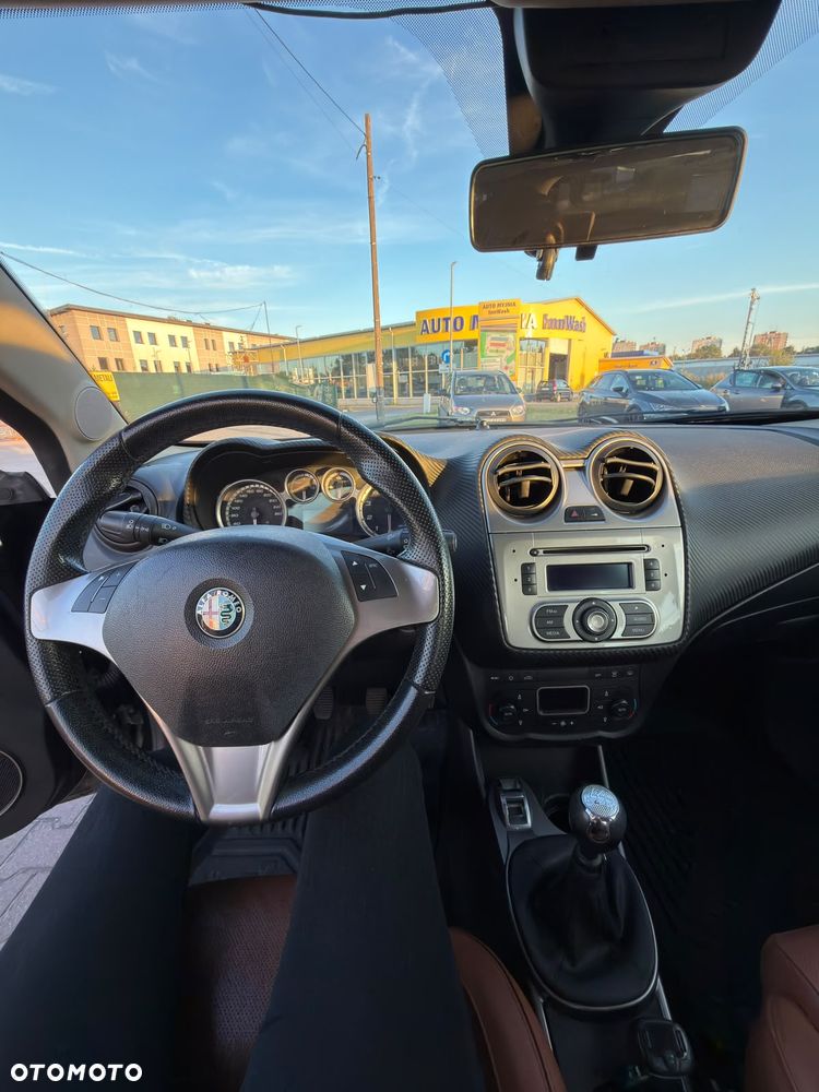 Alfa Romeo Mito 1.4 MultiAir Distinctive S&S - 13