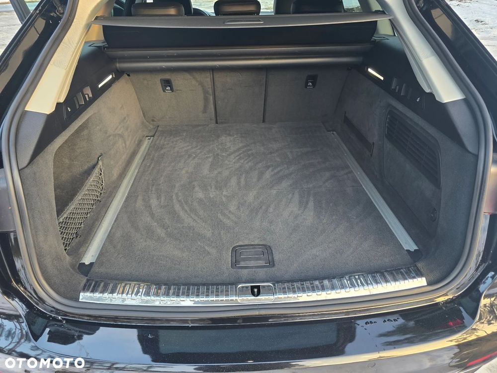Audi A6 Avant 40 TDI quattro S tronic design - 25