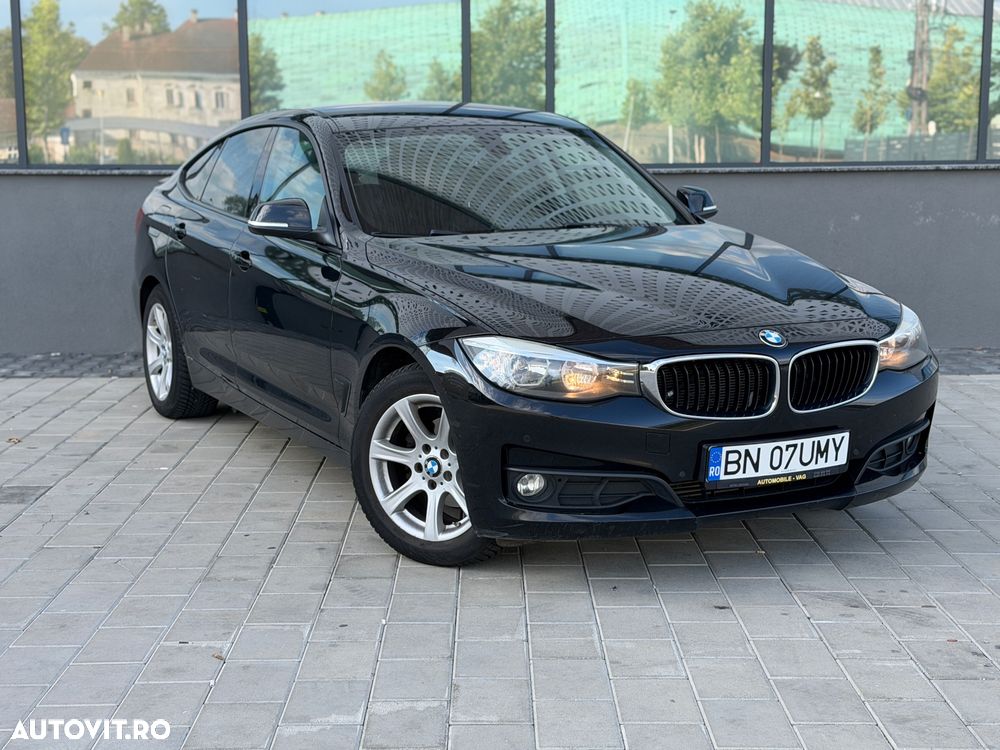 BMW Seria 3 318d Aut. Modern Line - 1