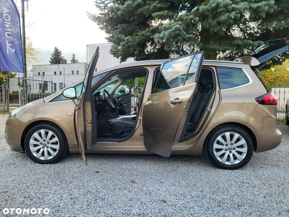 Opel Zafira 2014