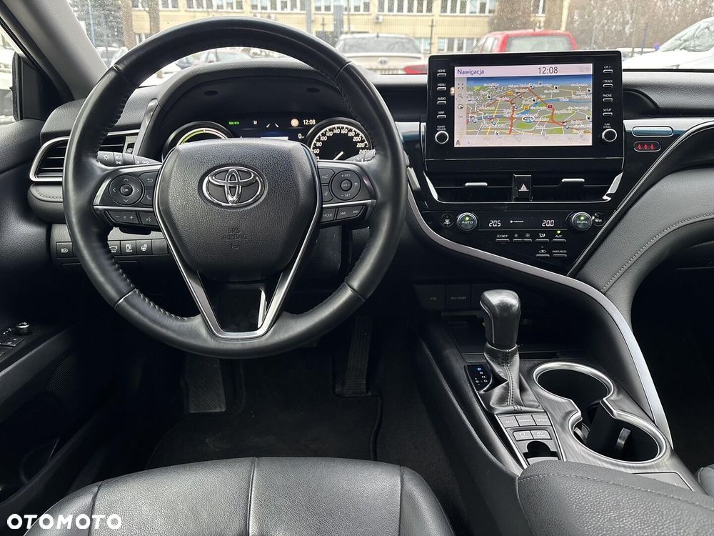 Toyota Camry 2.5 Hybrid Executive CVT - 16