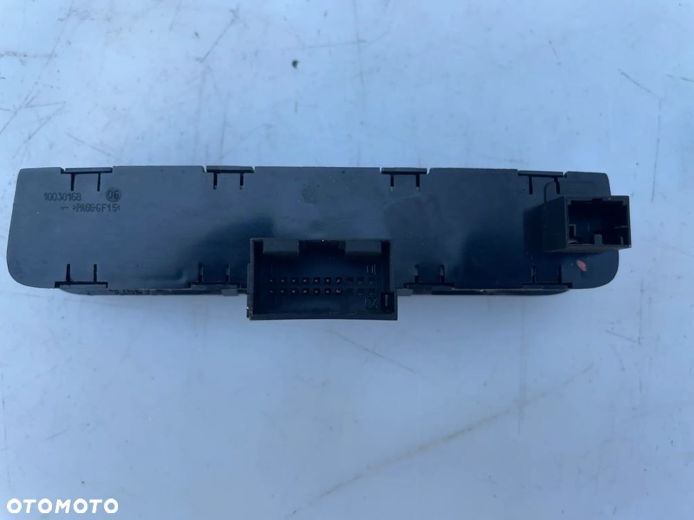Panel przełączników ESP Awaryjnych Seat Ibiza IV 6J0927137AG - 5