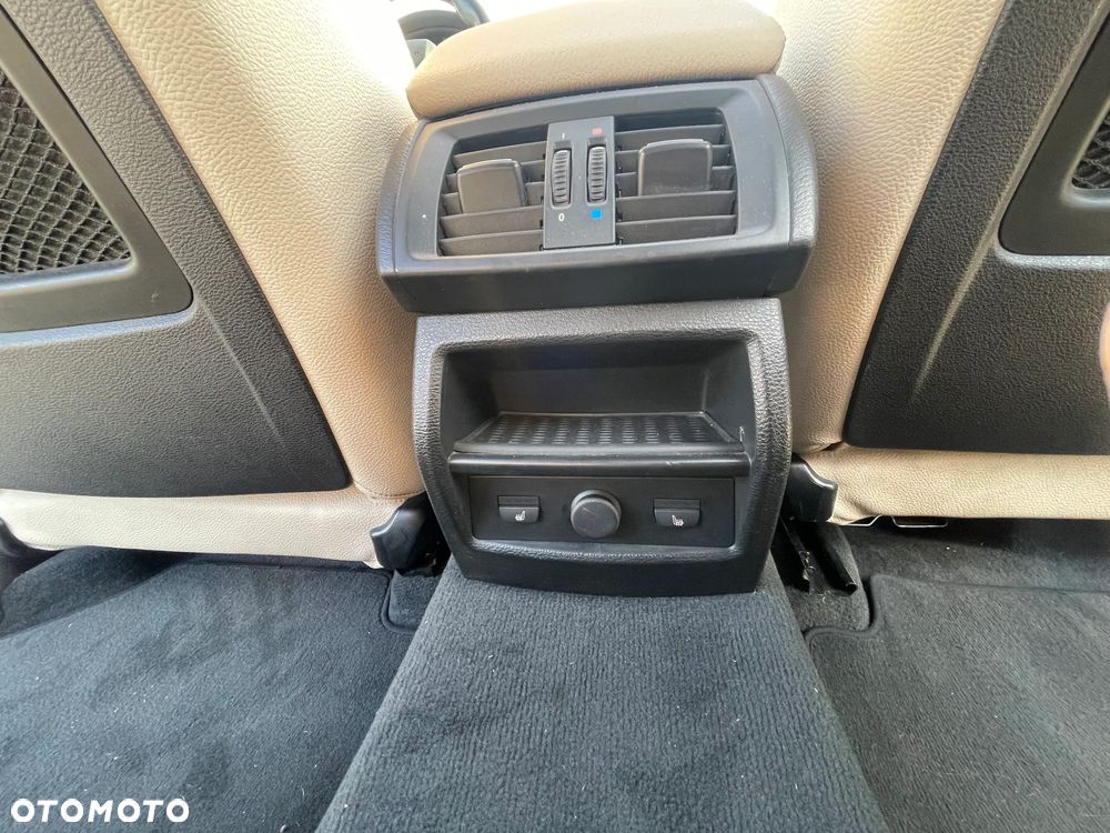 BMW X3 xDrive28i xLine - 18