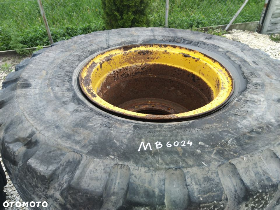 Koło Volvo A20 6×4 18.00 i 20.5  R25 felga obręcz z oponą A20 A25 A30 - 6