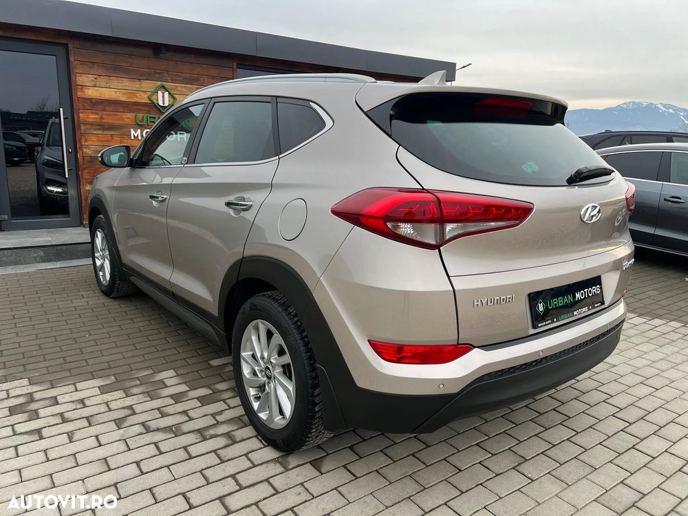 Hyundai Tucson blue 1.7 CRDi 2WD DCT Premium - 2