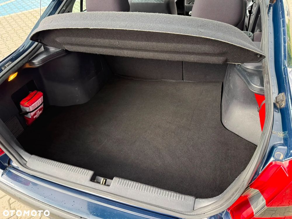 Mitsubishi Carisma 1.8 GDI Avance - 23