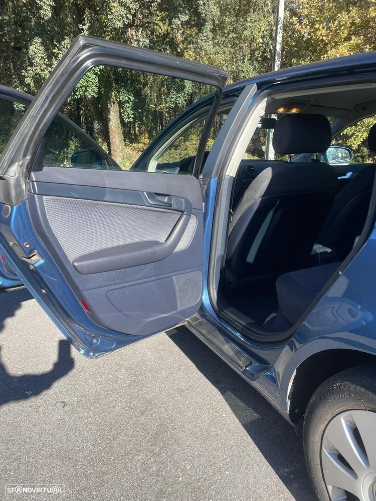 Audi A3 Sportback 2.0 TDi Attraction - 6