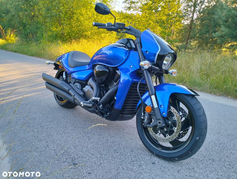 Suzuki Boulevard - 11