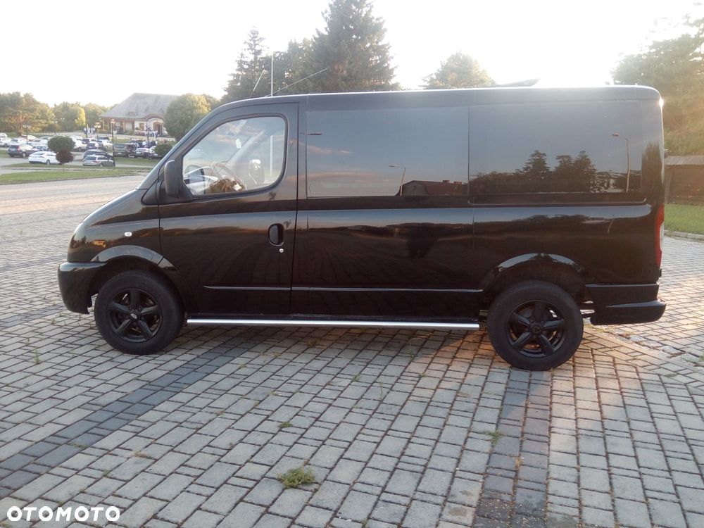 LDV Maxus - 9