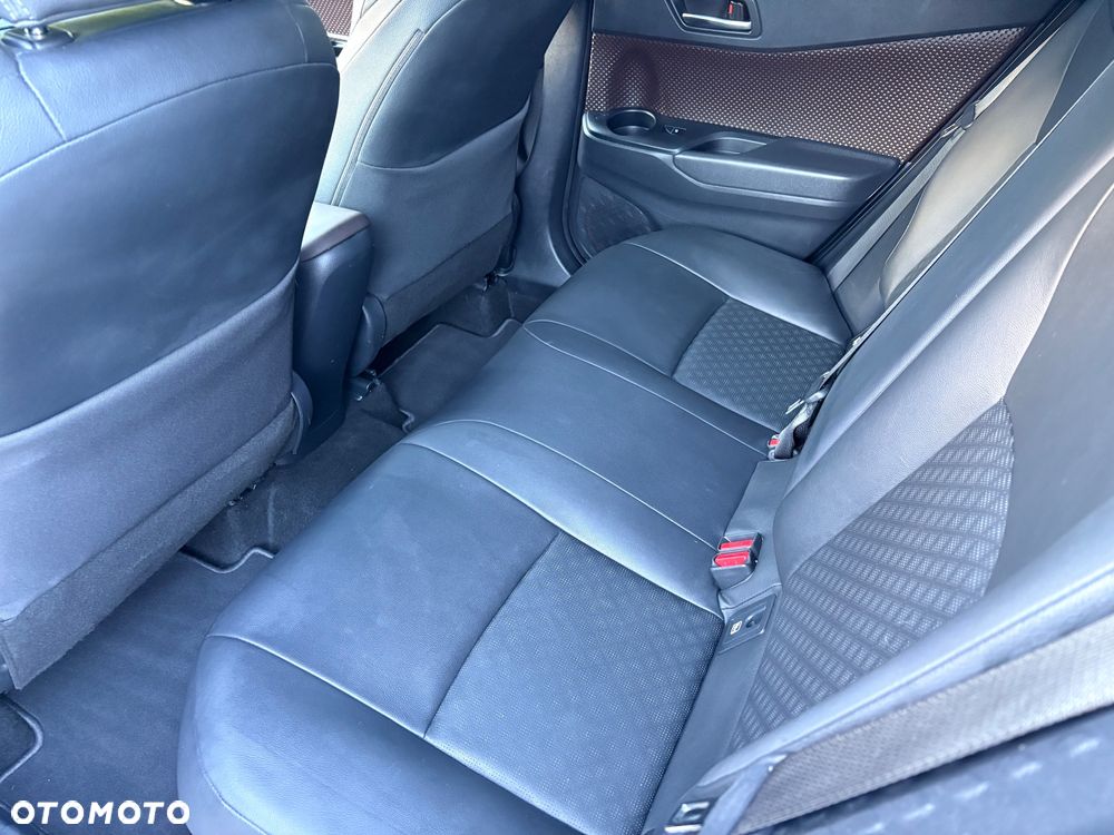 Toyota C-HR 1.8 Hybrid Selection - 23