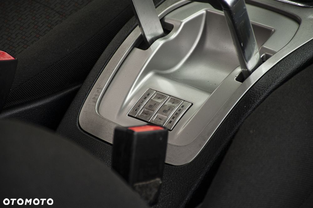 Ford Galaxy 2.0 TDCi Trend - 40