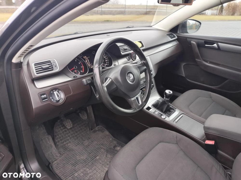 Volkswagen Passat 1.8 TSI Comfortline Optimum - 20