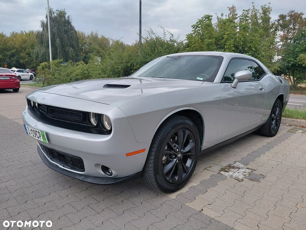 Dodge Challenger - 7