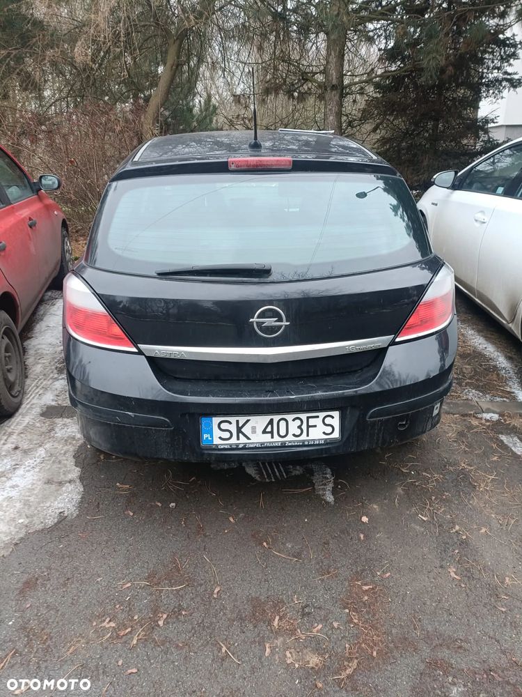 Opel Astra - 2