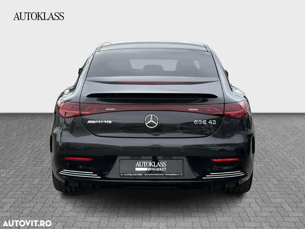 Mercedes-Benz EQE AMG 43 4MATIC - 5