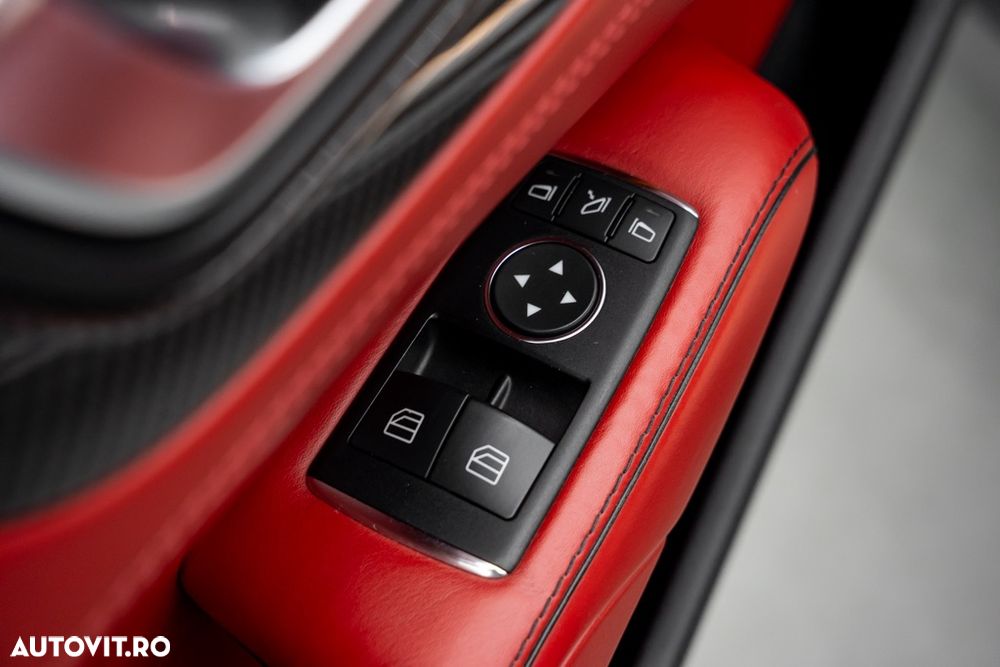 Mercedes-Benz SL ver-63-amg-amg-speedshift-mct-7--gang-sportgetriebe-amg-performance-package - 37