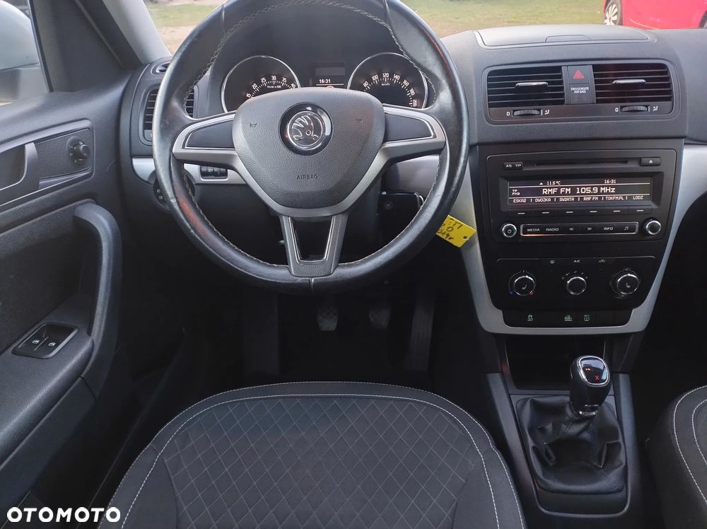 Skoda Yeti Outdoor 2.0 TDI 4x4 Active - 19