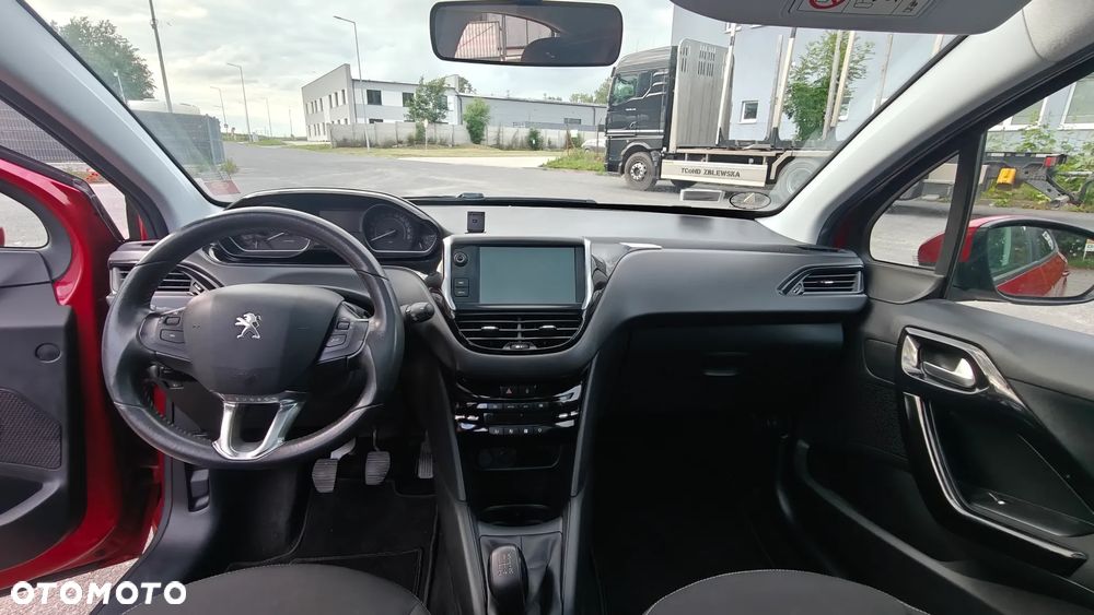 Peugeot 208 1.6 BlueHDi Active S&S - 10