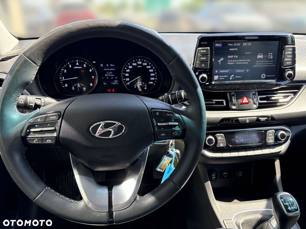 Hyundai i30 1.5 T-GDI 48V Smart - 13