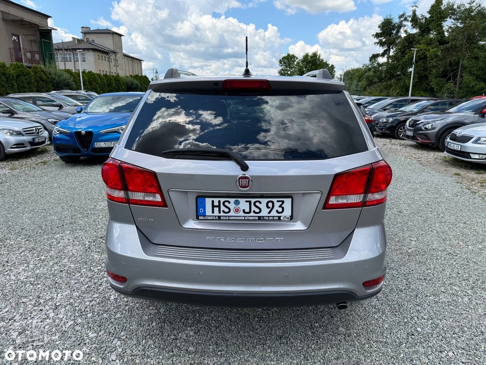 Fiat Freemont 2.0 Multijet 16V DPF Automatik Allrad Lounge - 5