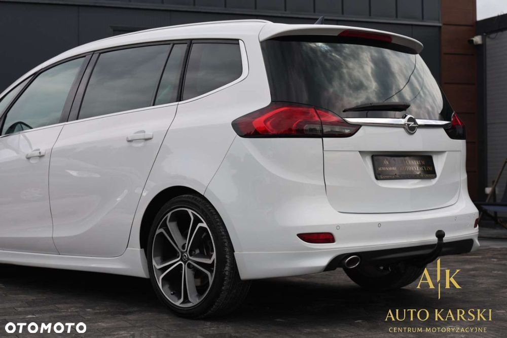 Opel Zafira - 18
