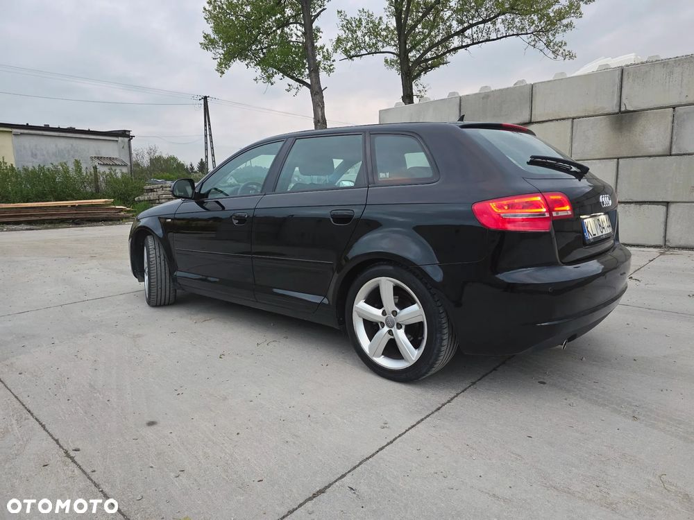 Audi A3 Sportback 1.6 S line Sportpaket (plus) - 5
