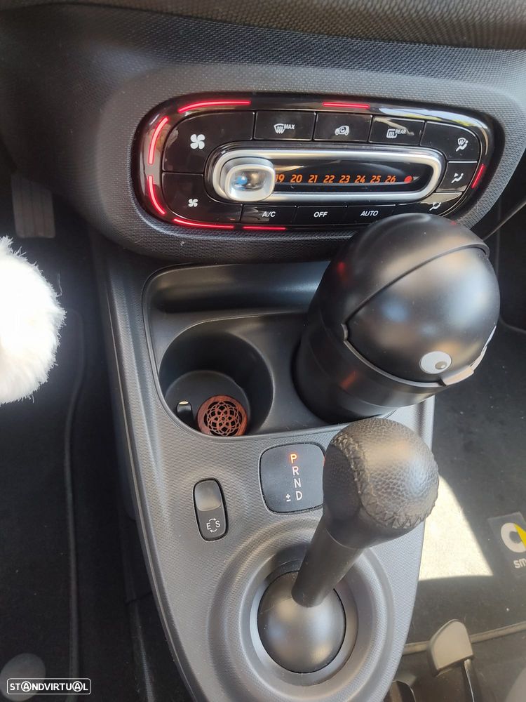 Smart ForTwo Coupé 1.0 mhd Passion 71 - 6
