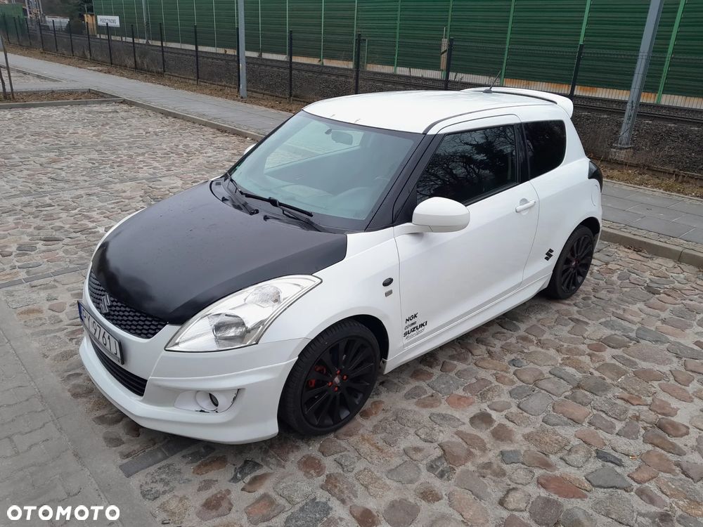 Suzuki Swift 1.2 X-ITE - 2