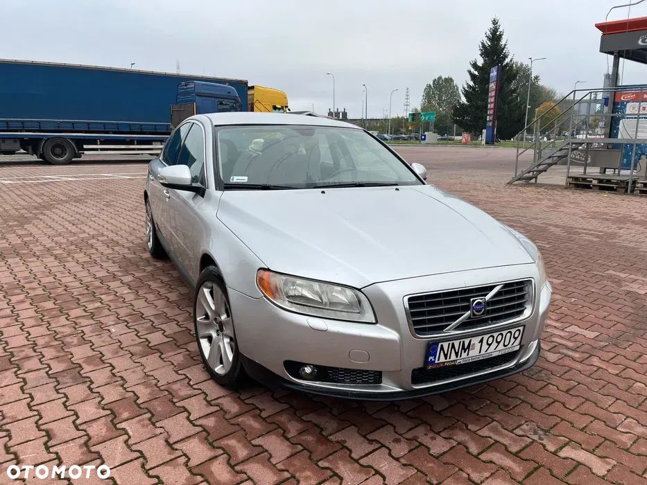 Volvo S80 2.5T Kinetic - 1