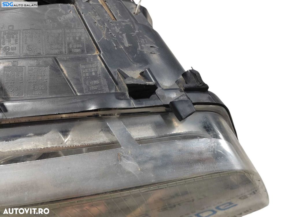 Far Dreapta cu Lupa si Xenon Audi A6 C5 1997 - 2004 Cod 08141102R 084461113R (Xenon Aftermarket si Ureche Lipsa) [L6248] - 10