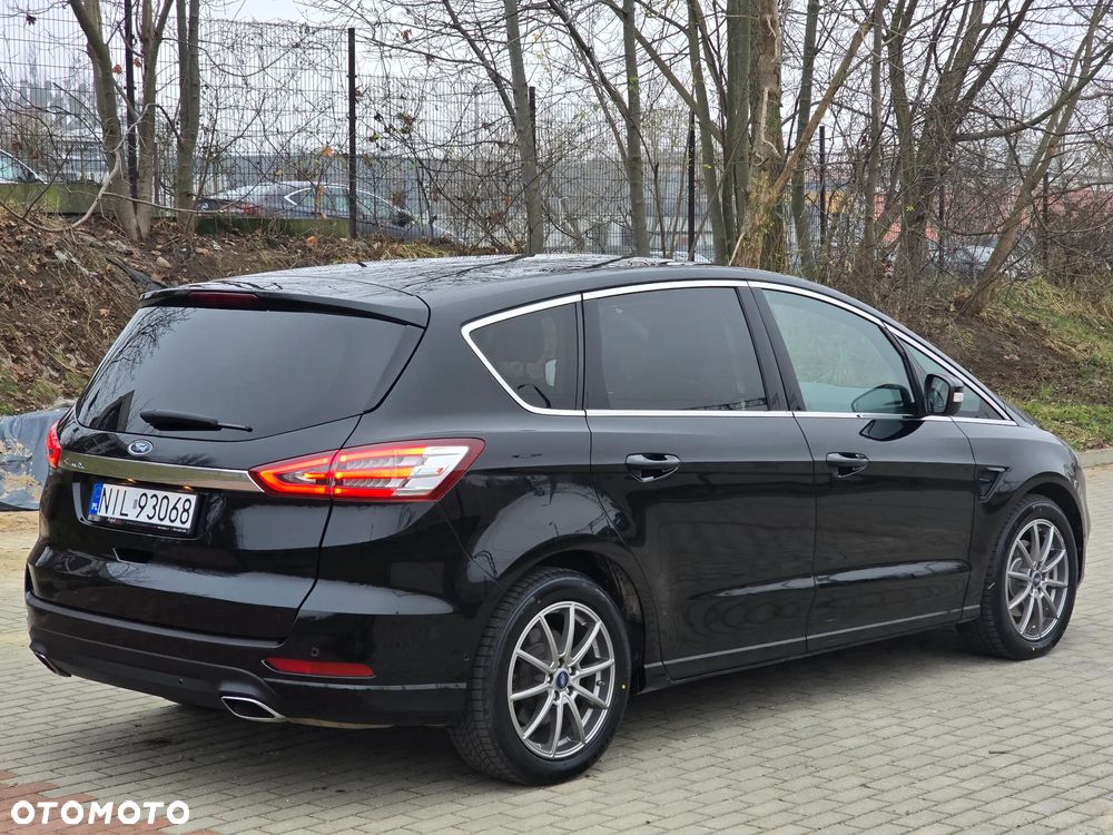 Ford S-Max 2.0 TDCi 4WD Titanium PowerShift - 39