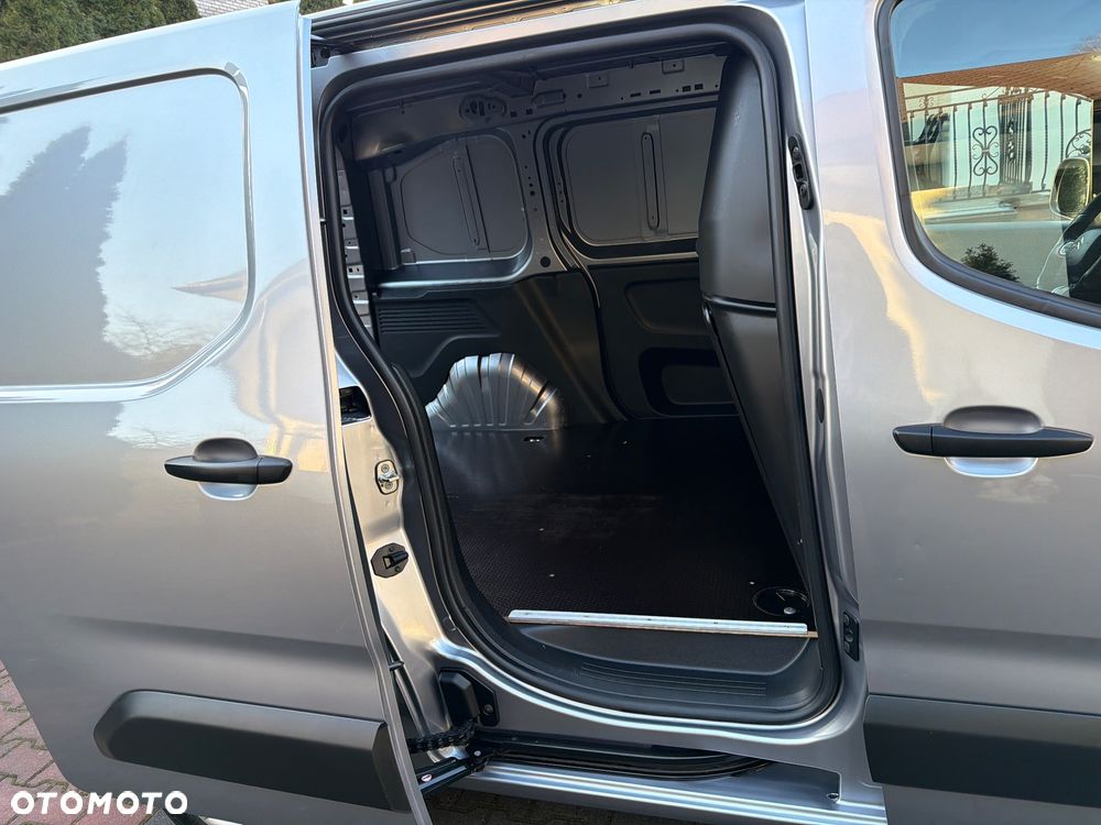 Citroën Berlingo Blaszak Automat Jak Nowy 3 Osobowy 130 Koni Drugie Koła Unikat - 17